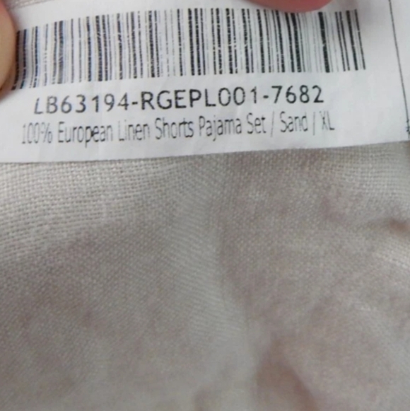 Quince Linen Button Front Pajama Top - Picture 4 of 5